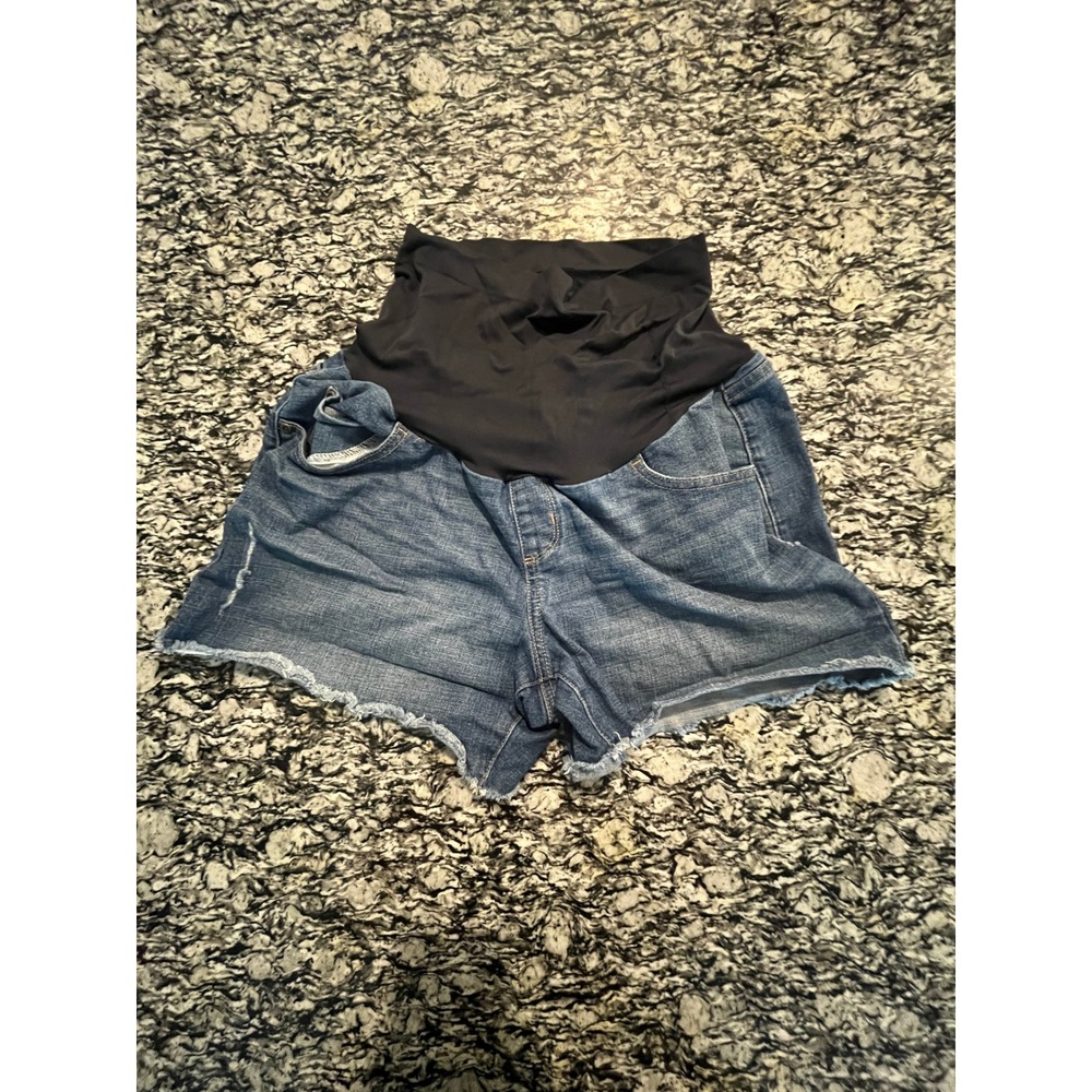 Sonoma Goods For Life Maternity Denim Shorts Medium Wash Raw Hem Size 14 MAT